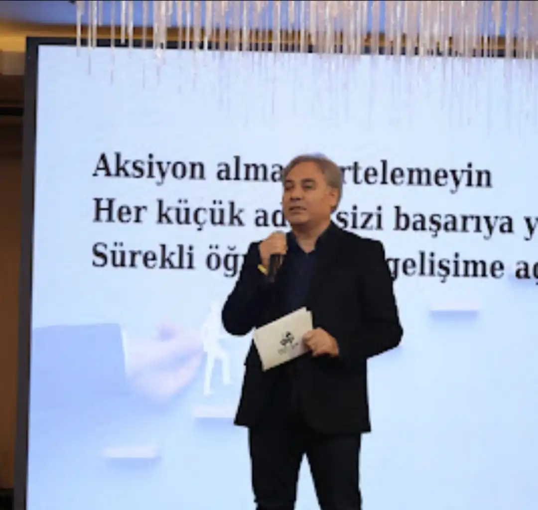 Dr. Rıza Altun