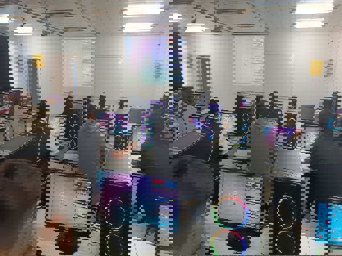 Sivas Cumhuriyet Üniversitesi ve Zekasoft İş Birliğiyle Yürütülen "Yapay Zeka Destekli Bilişsel Gelişim Programı" Başarıyla Tamamlandı